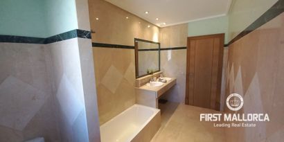 Real Estates picture 9 Ref. Nr. R27909