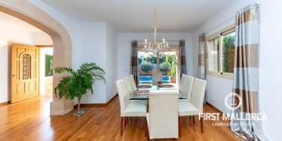 Real Estates picture 6 Ref. 78019