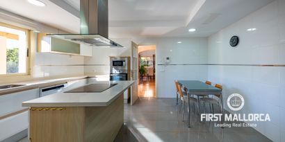 Real Estates picture 8 Ref. 78019