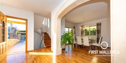 Real Estates picture 3 Ref. 78019