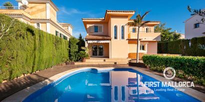 Real Estates picture 0 Ref. 78019