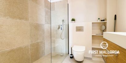 Real Estates picture 11 Ref. 81720