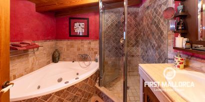 Real Estates picture 10 Ref. 81768