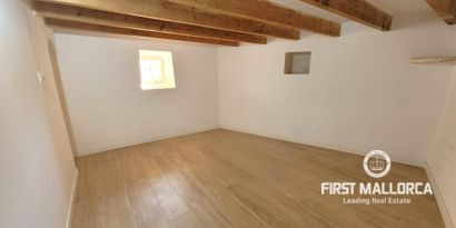 Real Estates picture 10 Ref. R27948