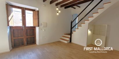 Real Estates picture 1 Ref. R27948