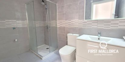 Real Estates picture 11 Ref. R27948