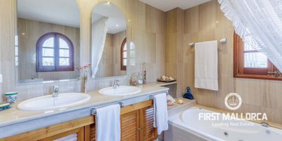 Real Estates picture 29 Ref. Nr. R27974