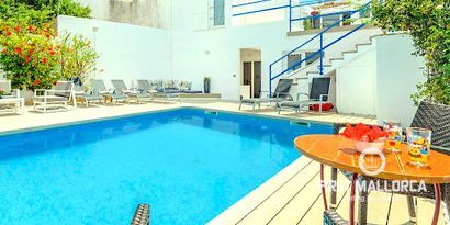 Real Estates picture 2 Ref. 81932