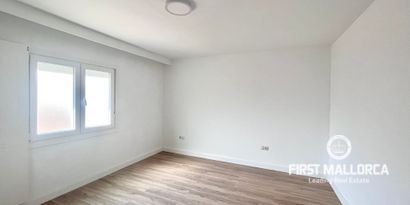 Real Estates picture 10 Ref. R28008