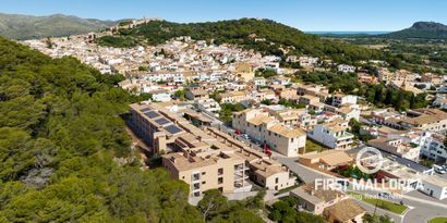 Real Estates picture 8 Ref. 82027