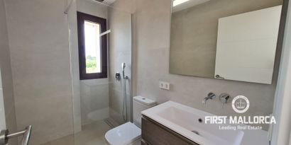 Real Estates picture 17 Ref. Nr. R24649