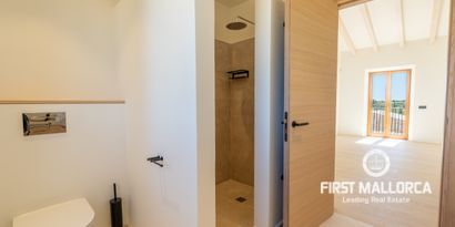 Inmobiliaria picture 30 Ref. Nº. 74040