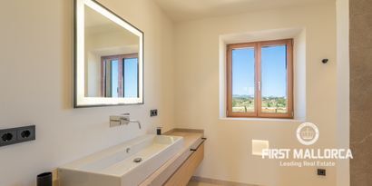 Inmobiliaria picture 28 Ref. Nº. 74040