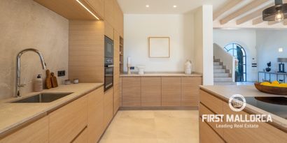 Inmobiliaria picture 16 Ref. Nº. 74040