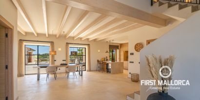 Inmobiliaria picture 18 Ref. Nº. 74040