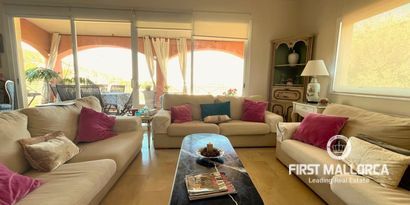 Inmobiliaria picture 6 Ref. Nº. R27978