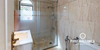 Inmobiliaria picture 26 Ref. Nº. R27978