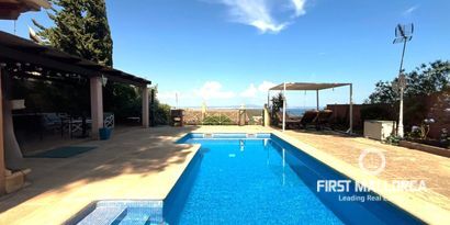 Inmobiliaria picture 0 Ref. Nº. R27978