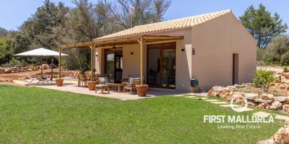 Real Estates picture 0 Ref. R28099