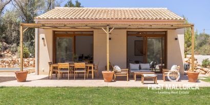 Real Estates picture 12 Ref. R28099