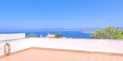 Real Estates picture 21 Ref. 82116