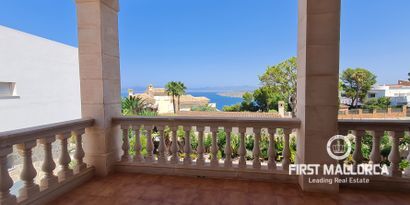 Real Estates picture 12 Ref. 82116