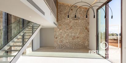 Real Estates picture 6 Ref. 81969