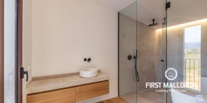 Real Estates picture 11 Ref. 81969