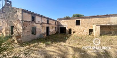 Inmobiliaria picture 1 Ref. Nº. 82118