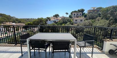 Real Estates picture 2 Ref. R28104