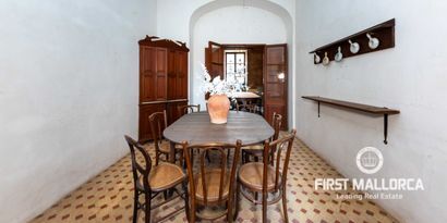 Real Estates picture 8 Ref. 81737