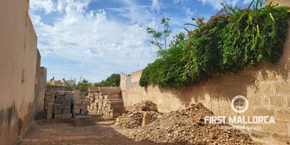 Inmobiliaria picture 0 Ref. Nº. 82119