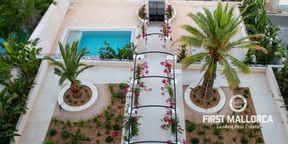 Real Estates picture 2 Ref. 81981