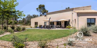 Real Estates picture 37 Ref. 82100