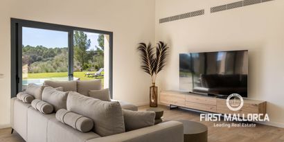 Real Estates picture 7 Ref. 82100