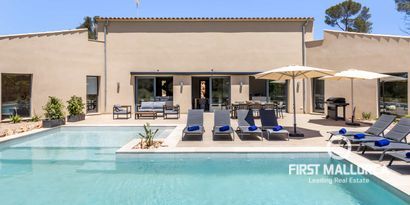 Real Estates picture 1 Ref. 82100