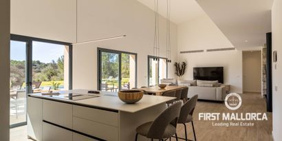 Real Estates picture 10 Ref. 82100