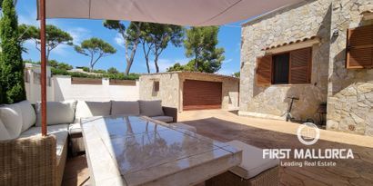 Real Estates picture 6 Ref. 82115