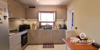 Real Estates picture 10 Ref. 82115