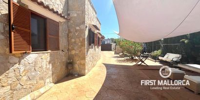 Real Estates picture 4 Ref. 82115