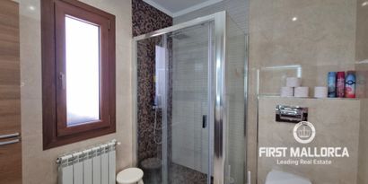 Real Estates picture 15 Ref. 82115