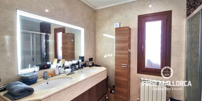 Real Estates picture 14 Ref. 82115