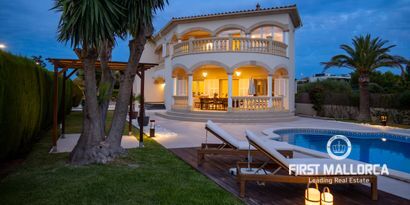 Real Estates picture 2 Ref. 82081