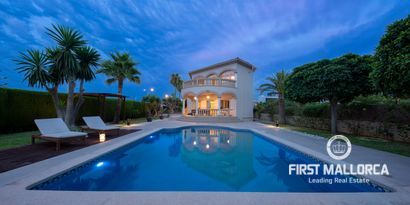 Real Estates picture 1 Ref. 82081