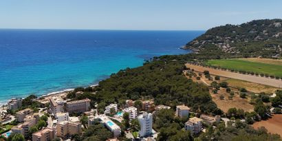 Real Estates picture 6 Ref. 82146