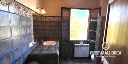 Real Estates picture 12 Ref. R28135