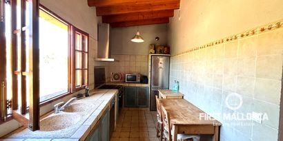 Real Estates picture 4 Ref. R28135