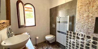 Real Estates picture 10 Ref. R28135