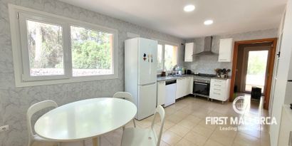 Real Estates picture 7 Ref. R28117