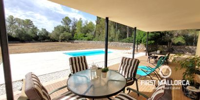 Real Estates picture 3 Ref. R28117